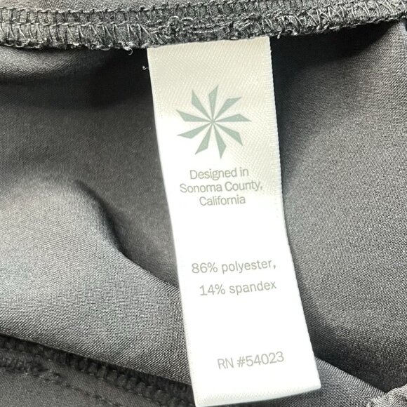 Athleta Womens Athletic Shorts Black Pockets Draw String Workout Gym Size 16T - Picture 8 of 9